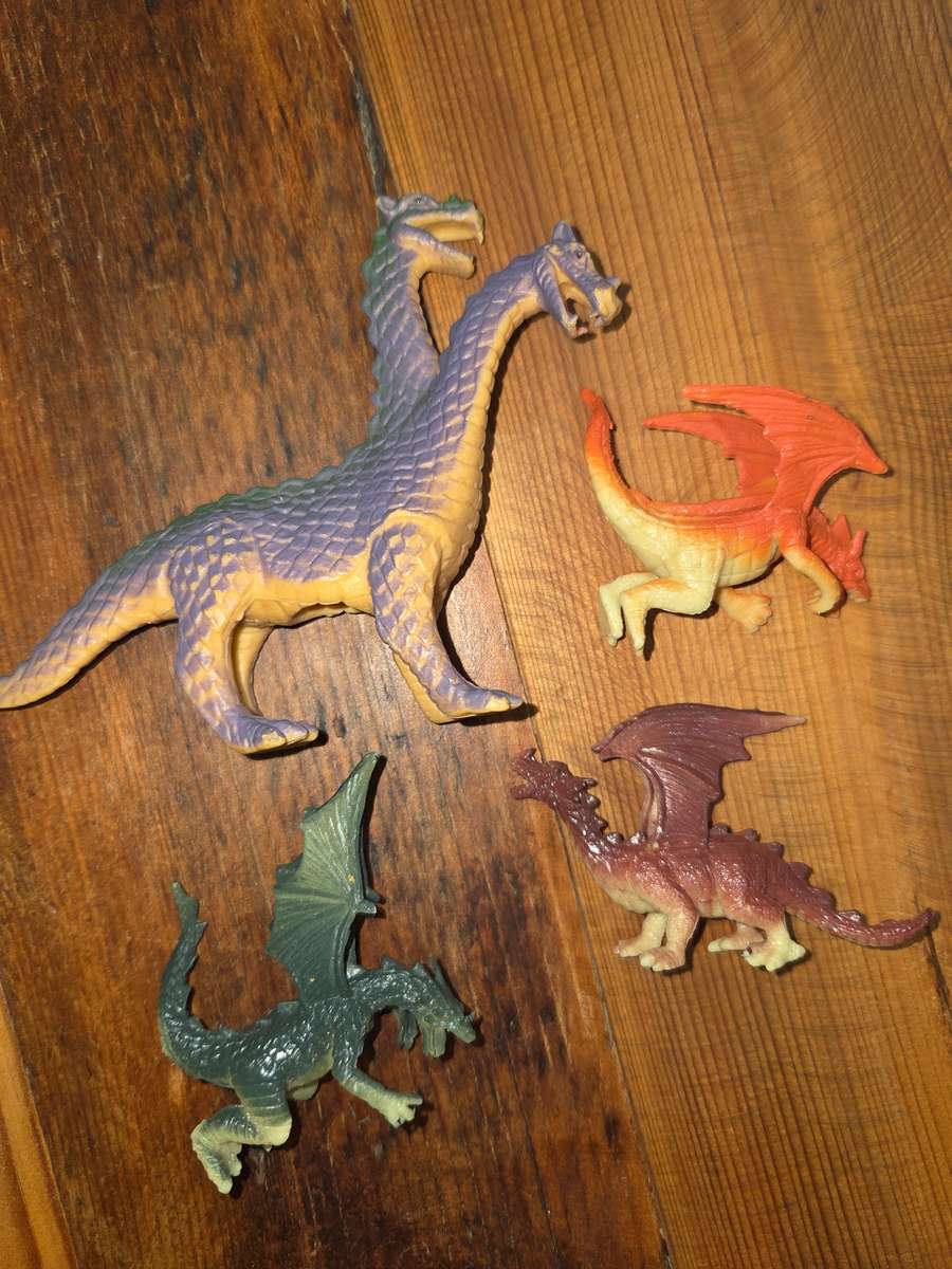 4 x Dragon Figurines / Toys