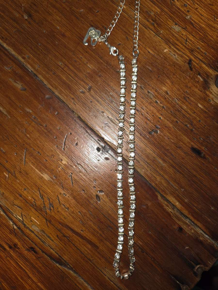 Beautiful Vintage Rhinestone Necklace
