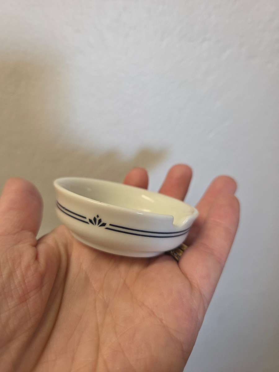 Vintage SAA / SAL small ashtray - Diameter - 6.5cm - South African Airways