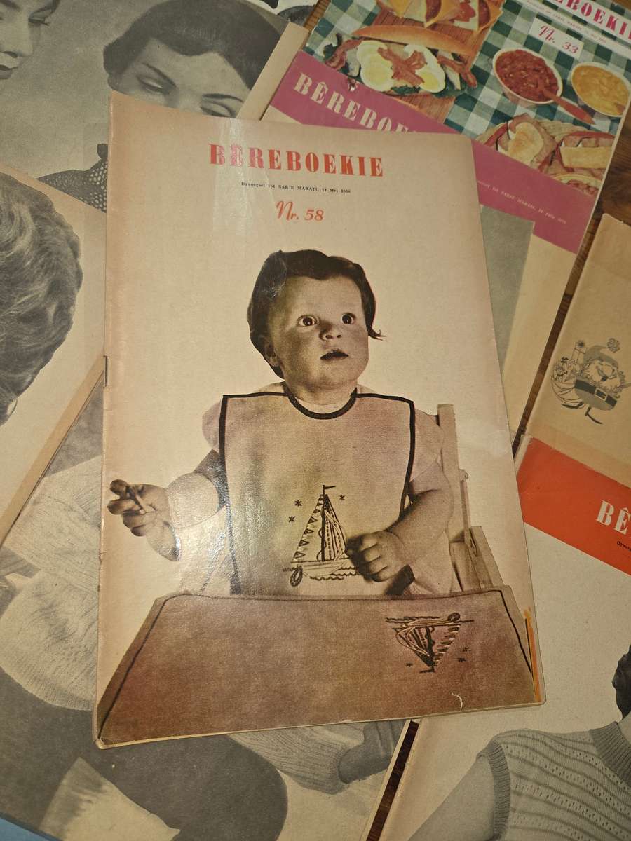 9 x Vintage Sarie Bêreboekies - Vol resepte, patrone en idees - 1950's en 1960's