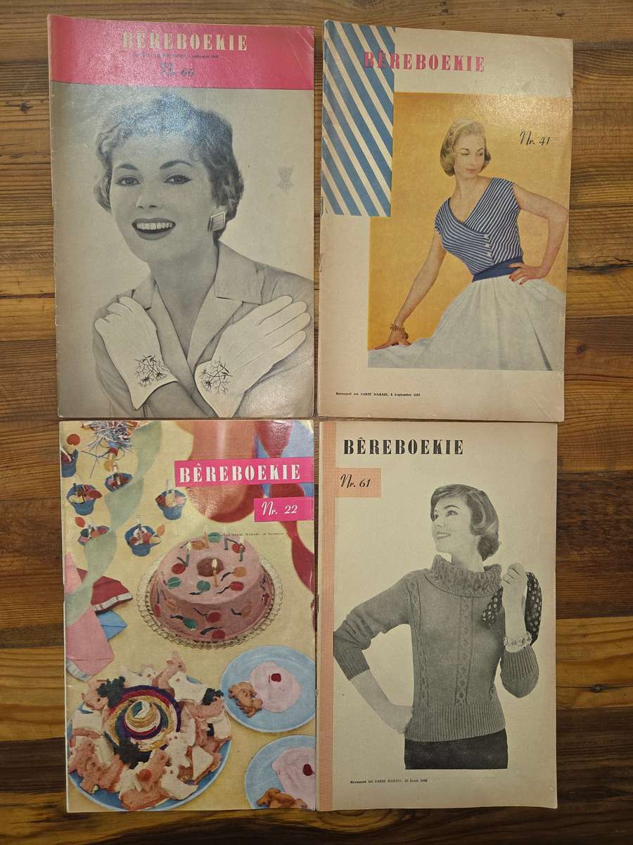 4 x Vintage Sarie Bêreboekies - Vol resepte, patrone en idees - 1950's en 1960's