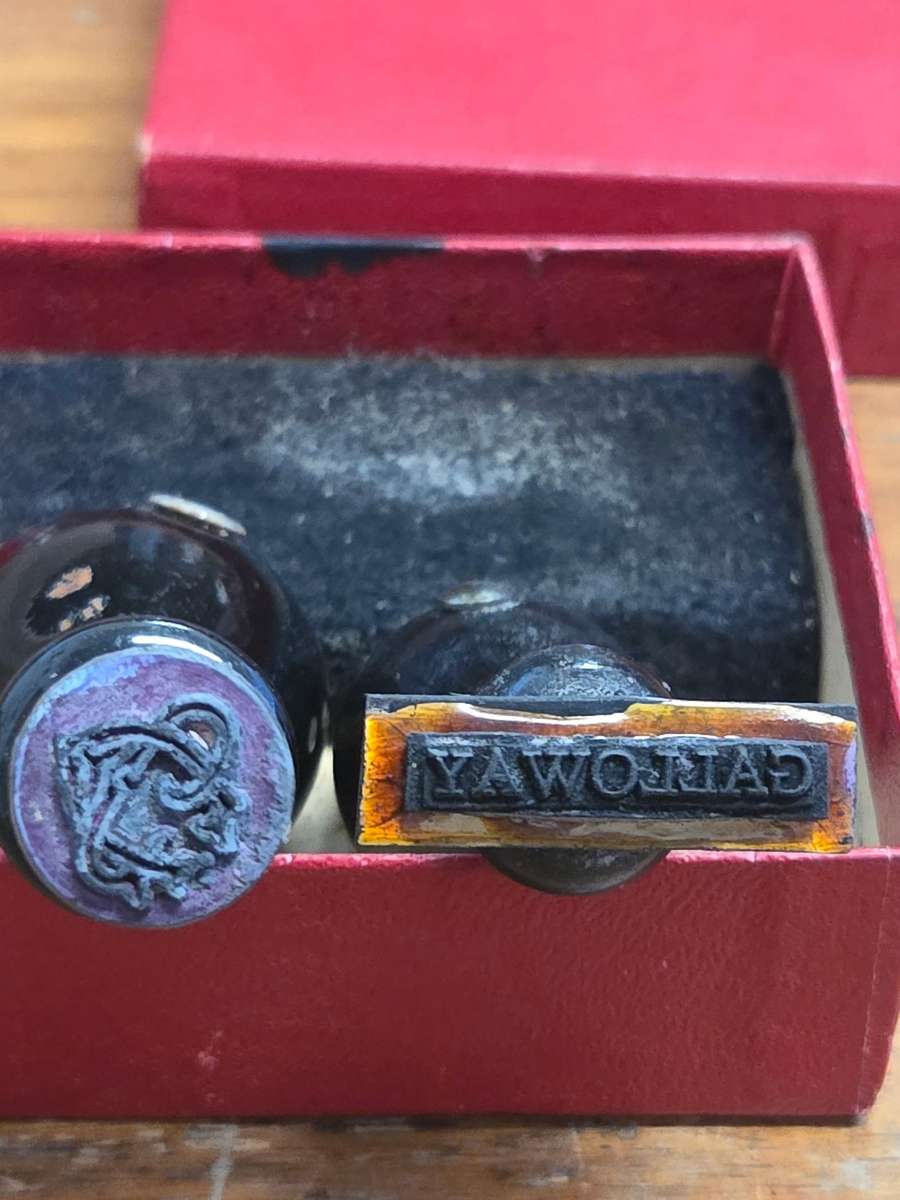 2 x Vintage Stamps - Galloway & Family crest