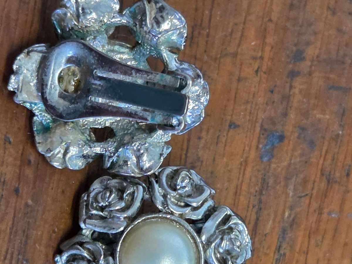 Vintage Clip-on Earrings