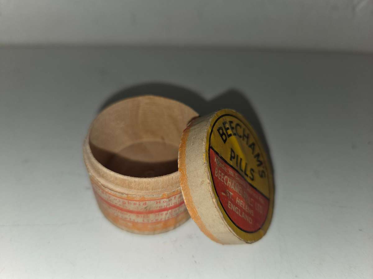 Vintage Wooden pill container - Beecham's pills