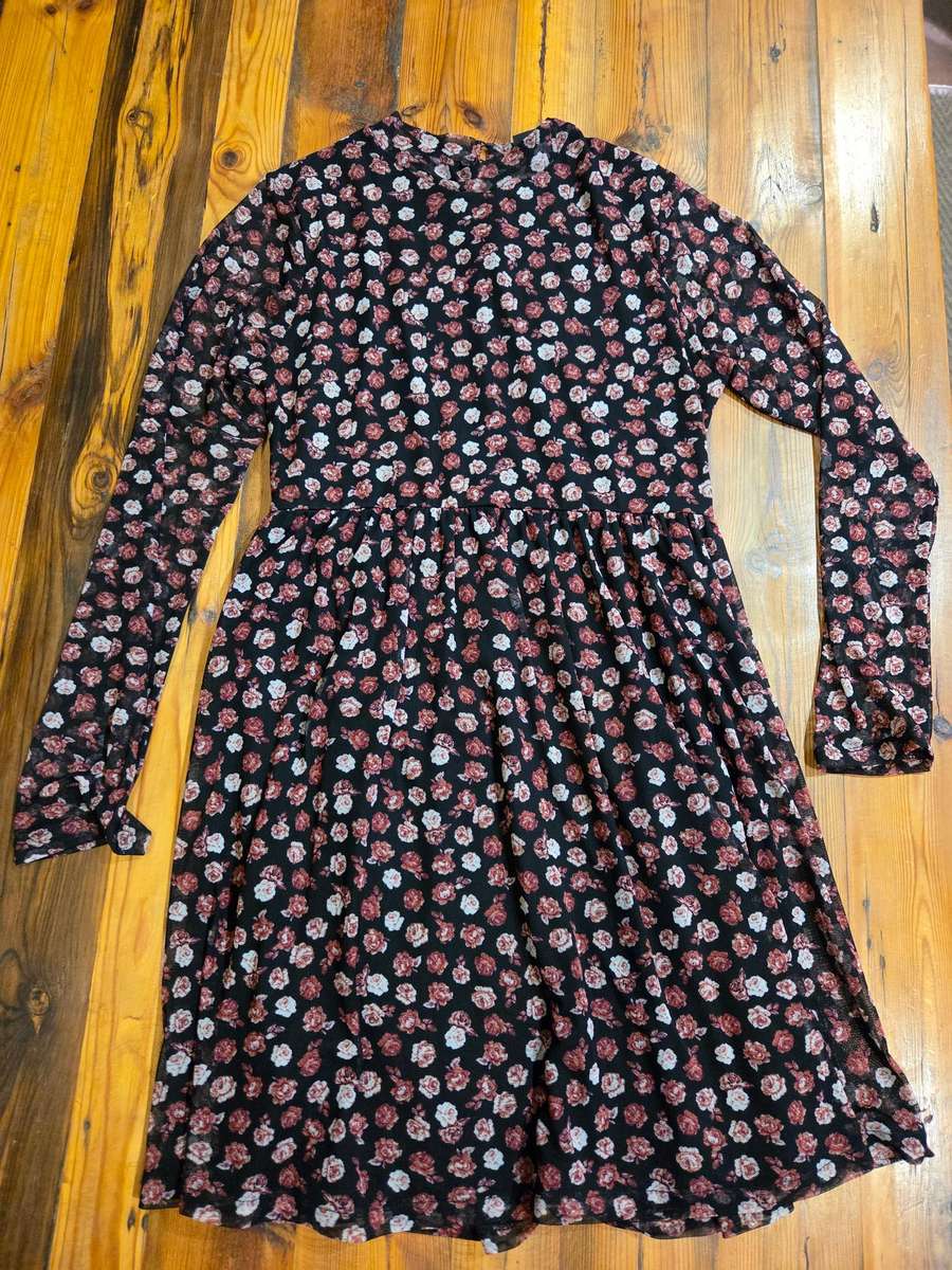 Beautiful Dress in Autumn Colours - Size L