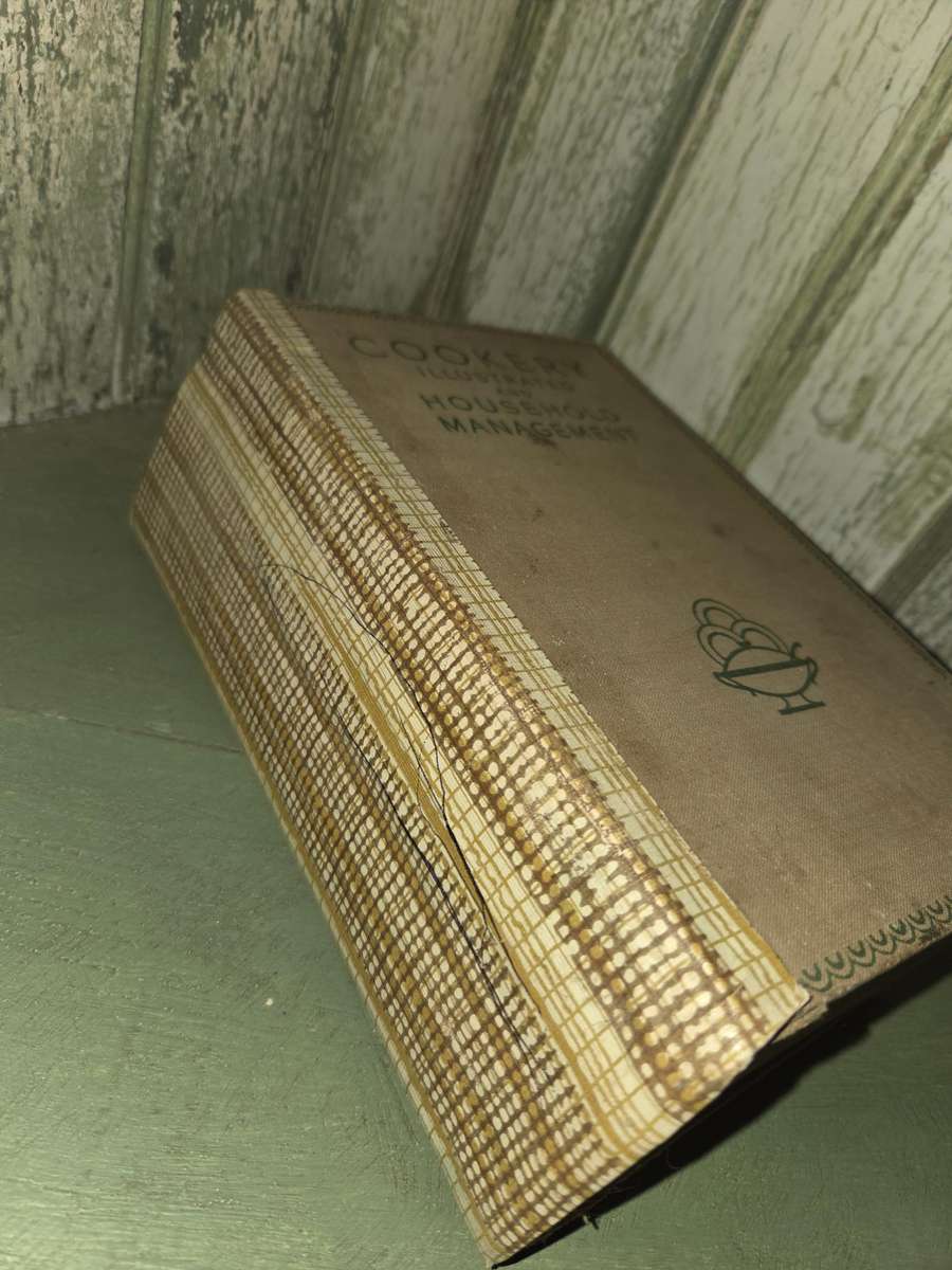 Cookery Illustrated and Household Management - Beautiful Vintage Book - 760pages