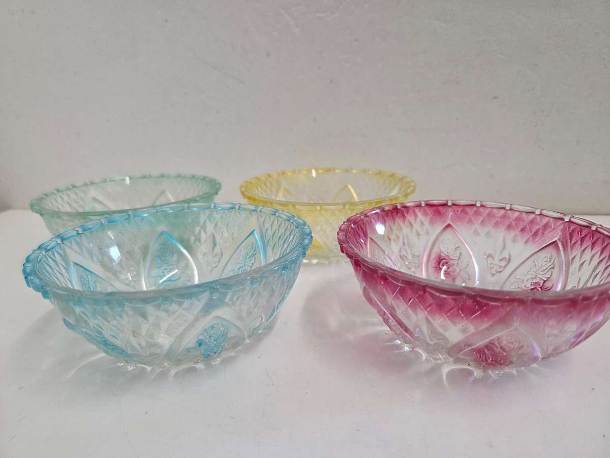 4 x Vintage colored glass pudding bowls with beautiful detail