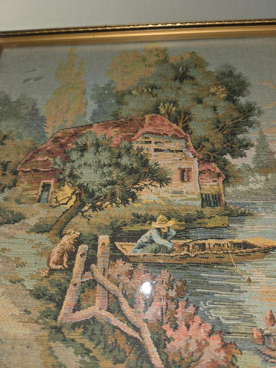 Framed Vintage Tapestry Art Size - 24.5cm x 24.5cm