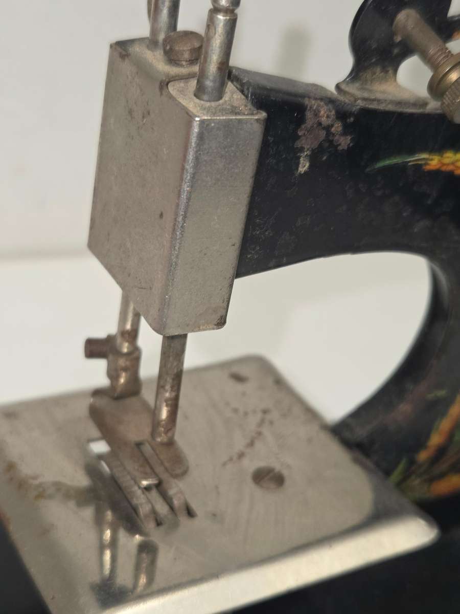 Antique Metal Casige Toy Sewing Machine - Made in Germany - Sold for parts or restoration
