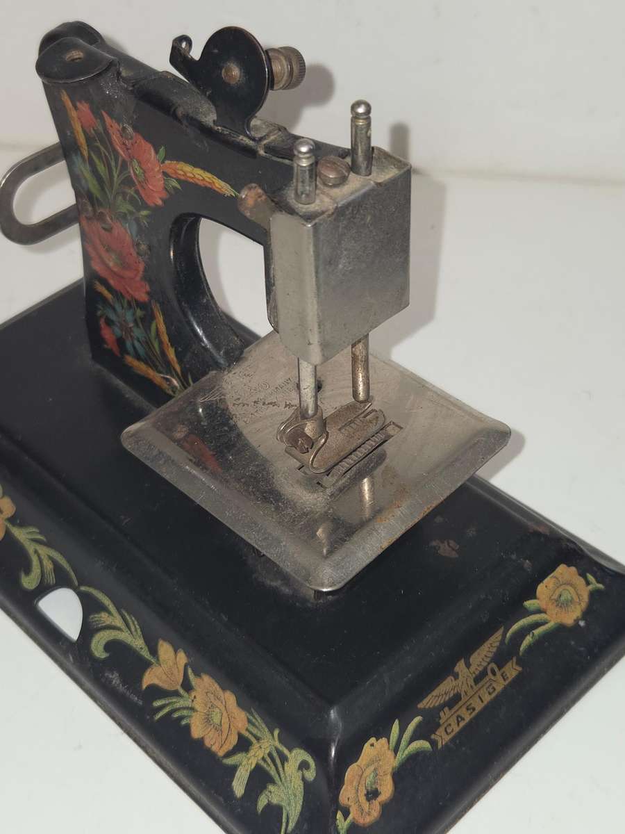 Antique Metal Casige Toy Sewing Machine - Made in Germany - Sold for parts or restoration