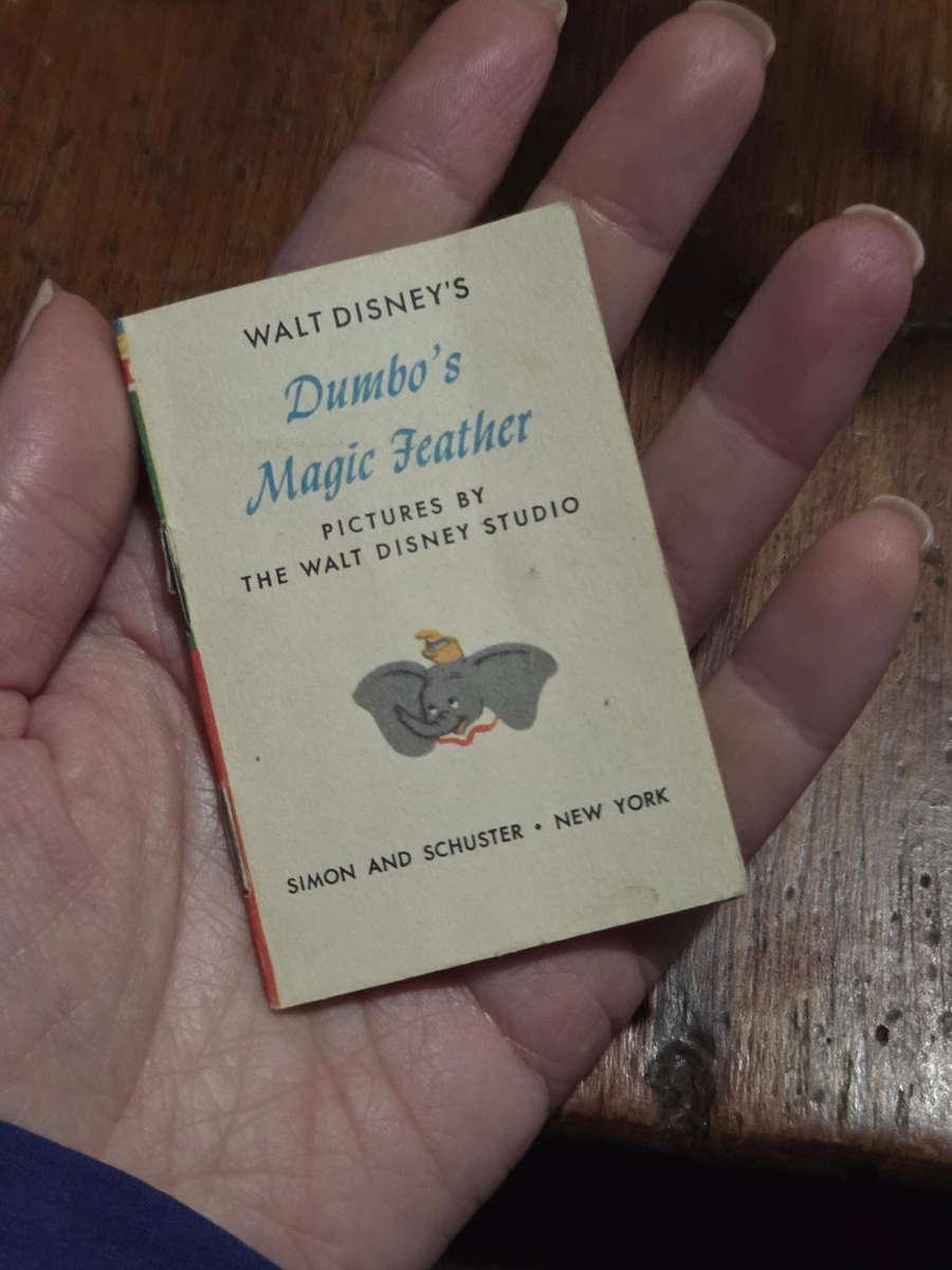 Vintage Mini Walt Disney book - Dumbo's Magic Feather