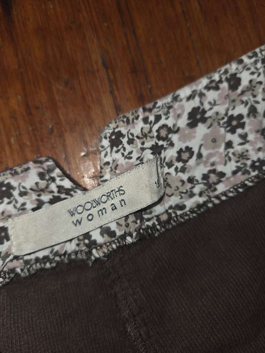Brown Corduroy pants - Woolworths - Size 18