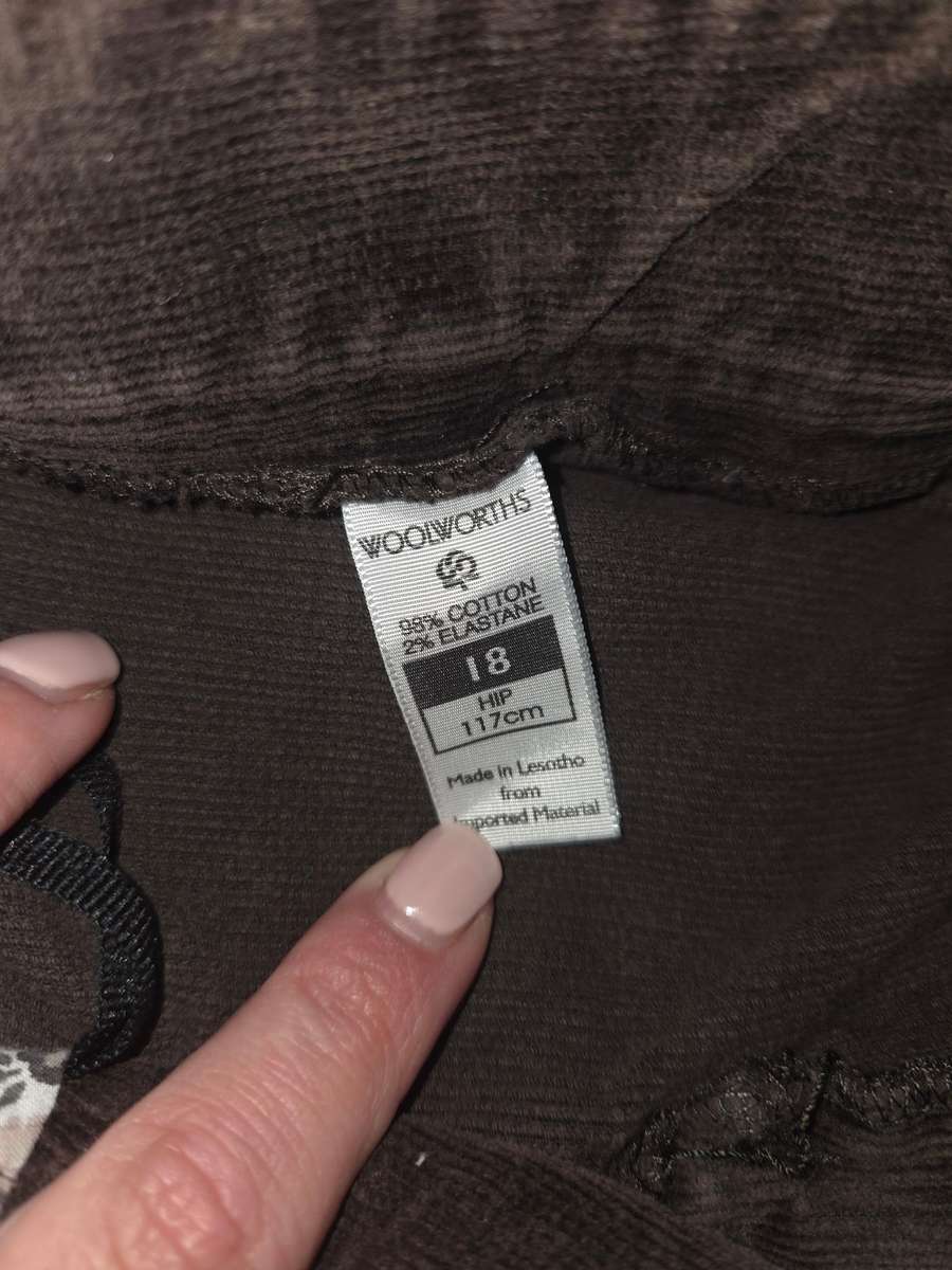 Brown Corduroy pants - Woolworths - Size 18