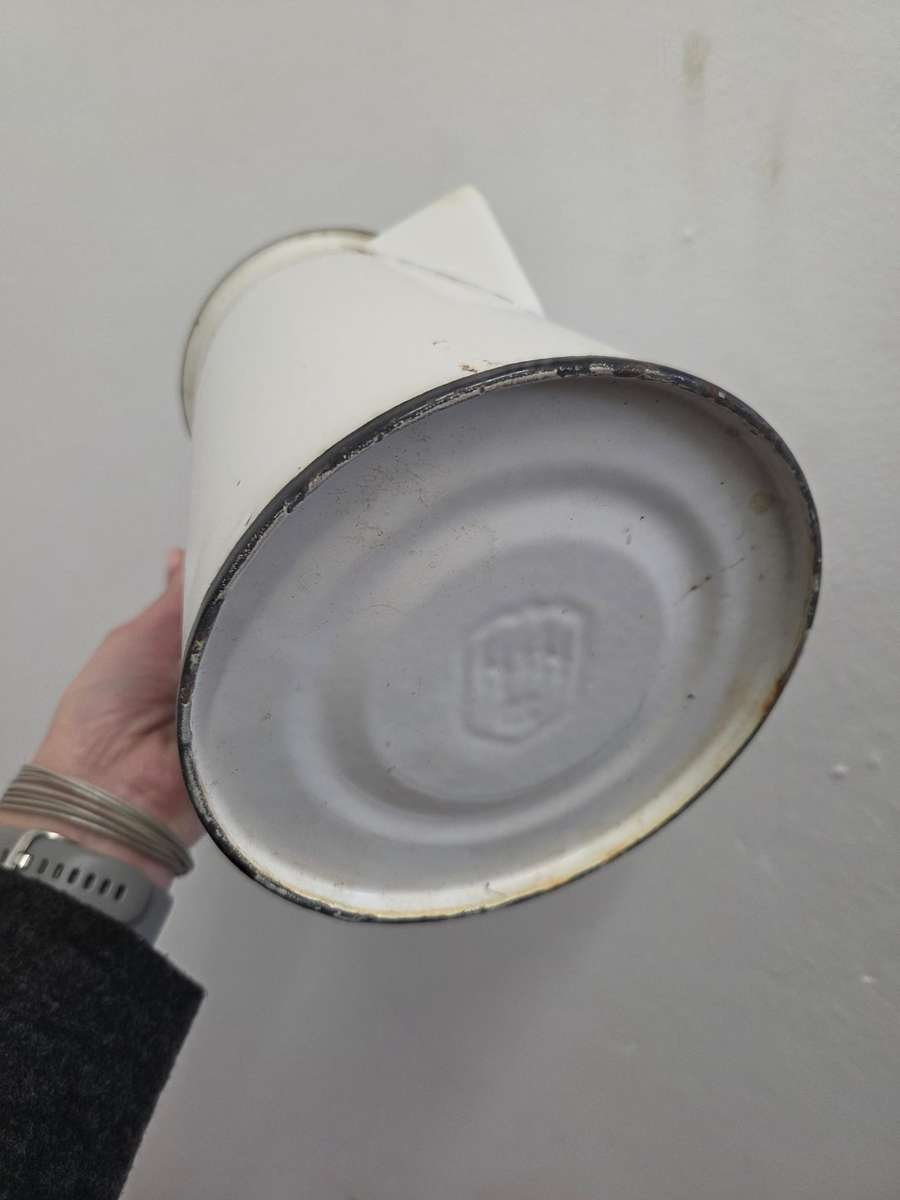 Beautiful Vintage Enamel Jug - Perfect for flowers or decor - Lots of character Height - 21cm