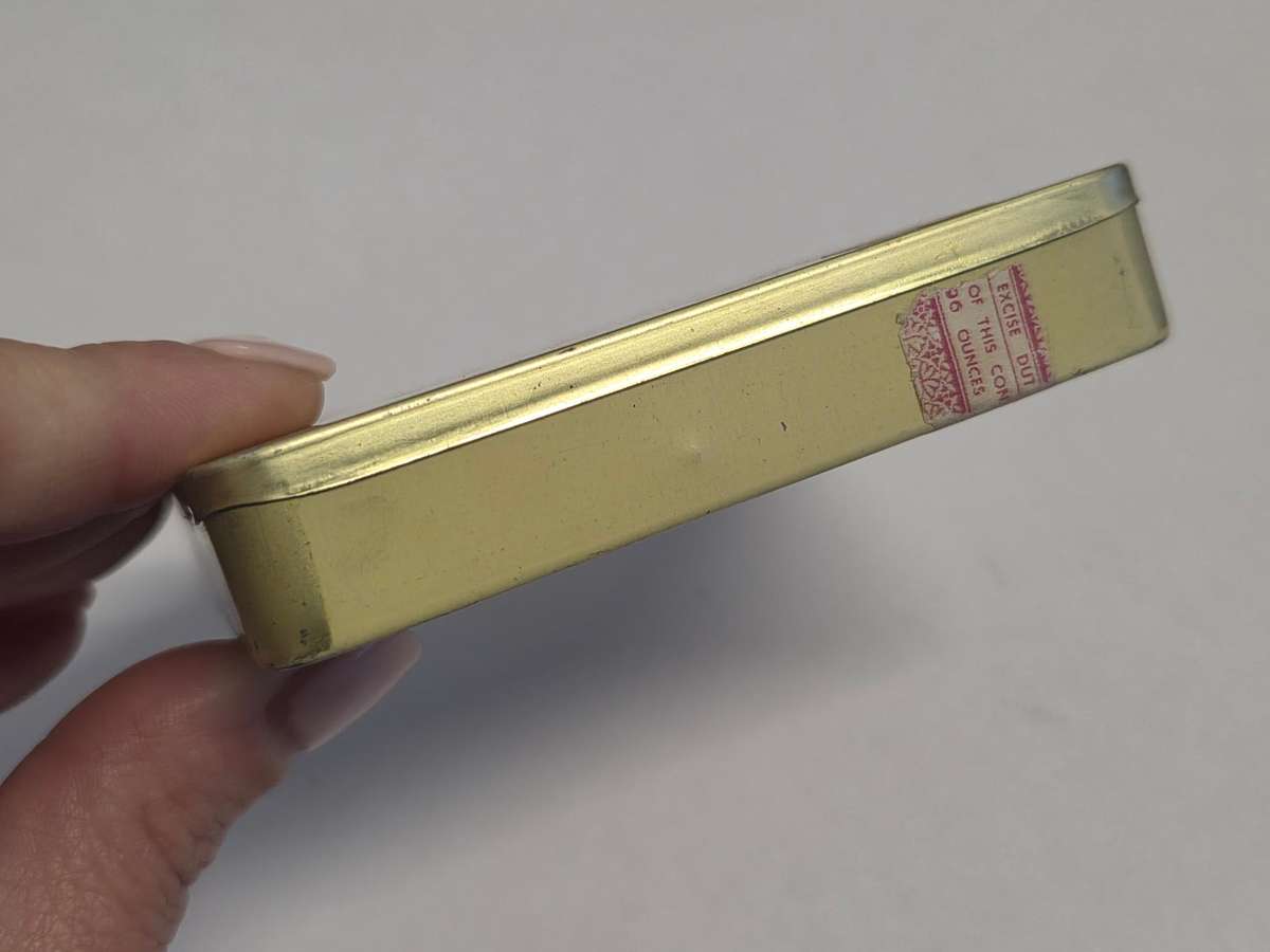 Vintage Cigarette Tin - Mills Special