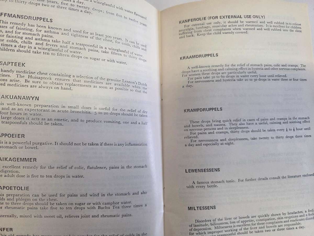 Lennon Hollandse Medisyne Handboek - Huismiddels - Bilingual