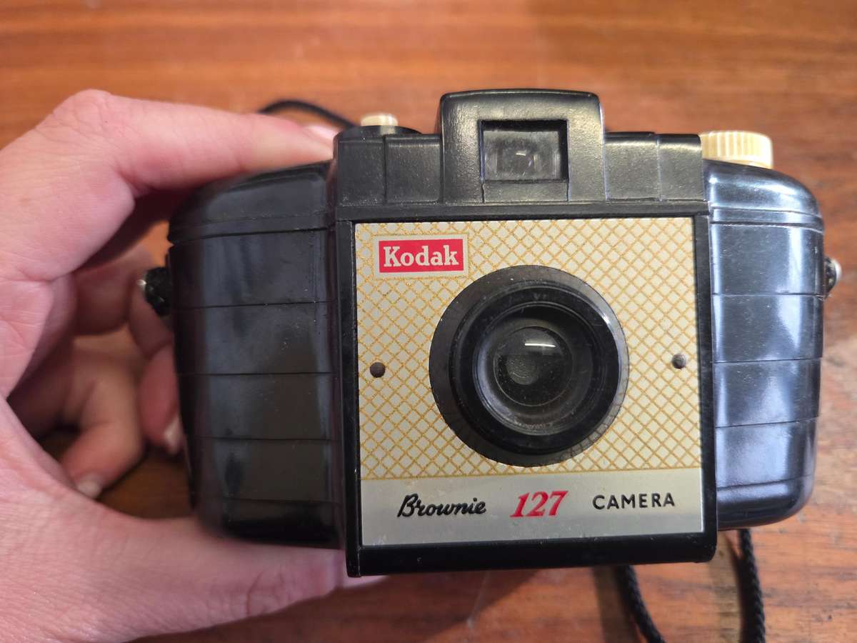 Kodak Brownie 127 Camera - Not tested