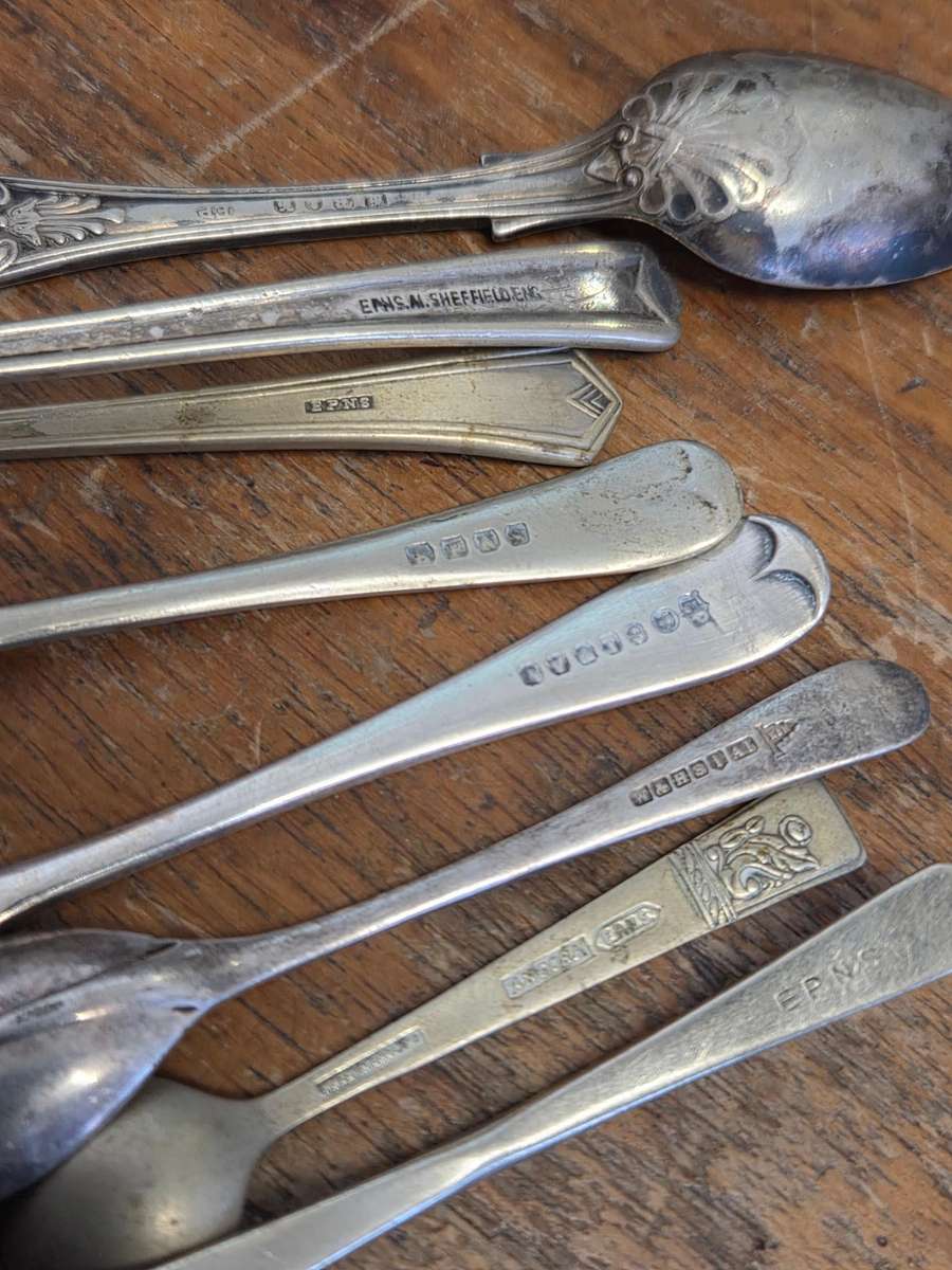 8 x Vintage EPNS Spoons - various sizes - All stamped