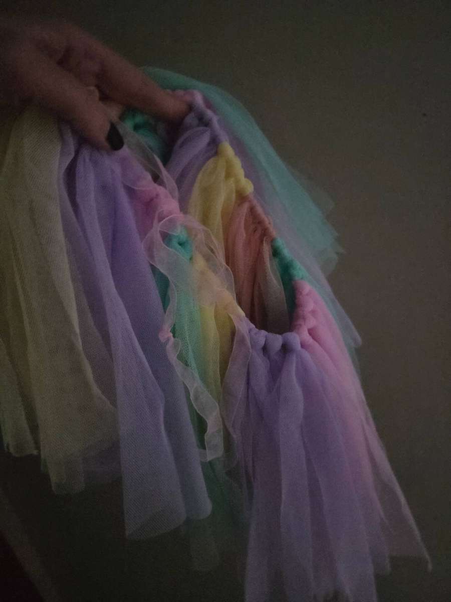 Beautiful colourful tulle skirt - Age 1-3