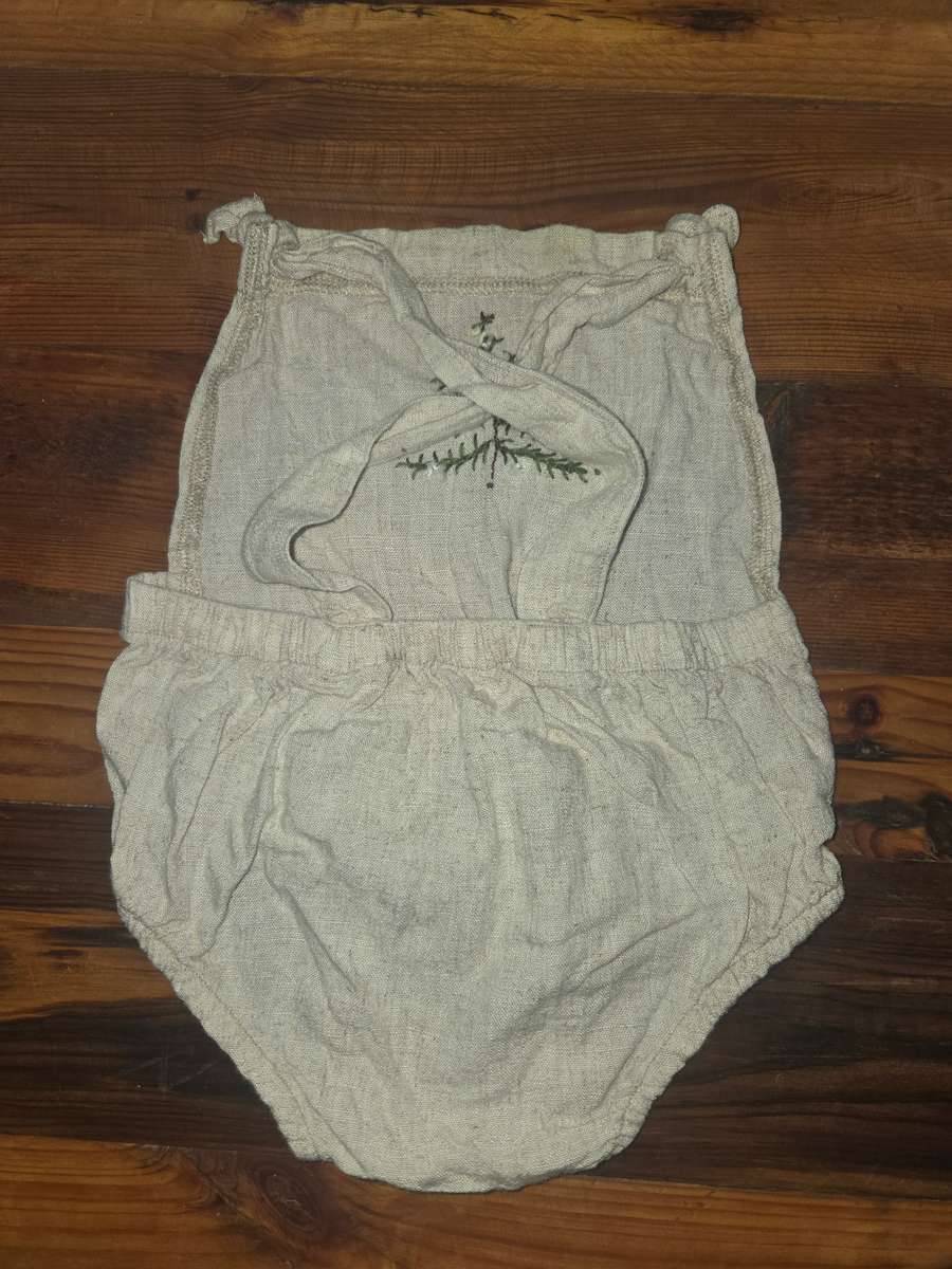 Beautiful Little & Co. Baby Grow - 0-3 months - Beautiful!!