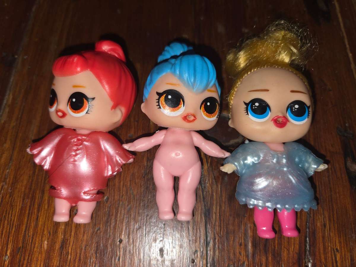 3 x Mini Dolls - LOL?