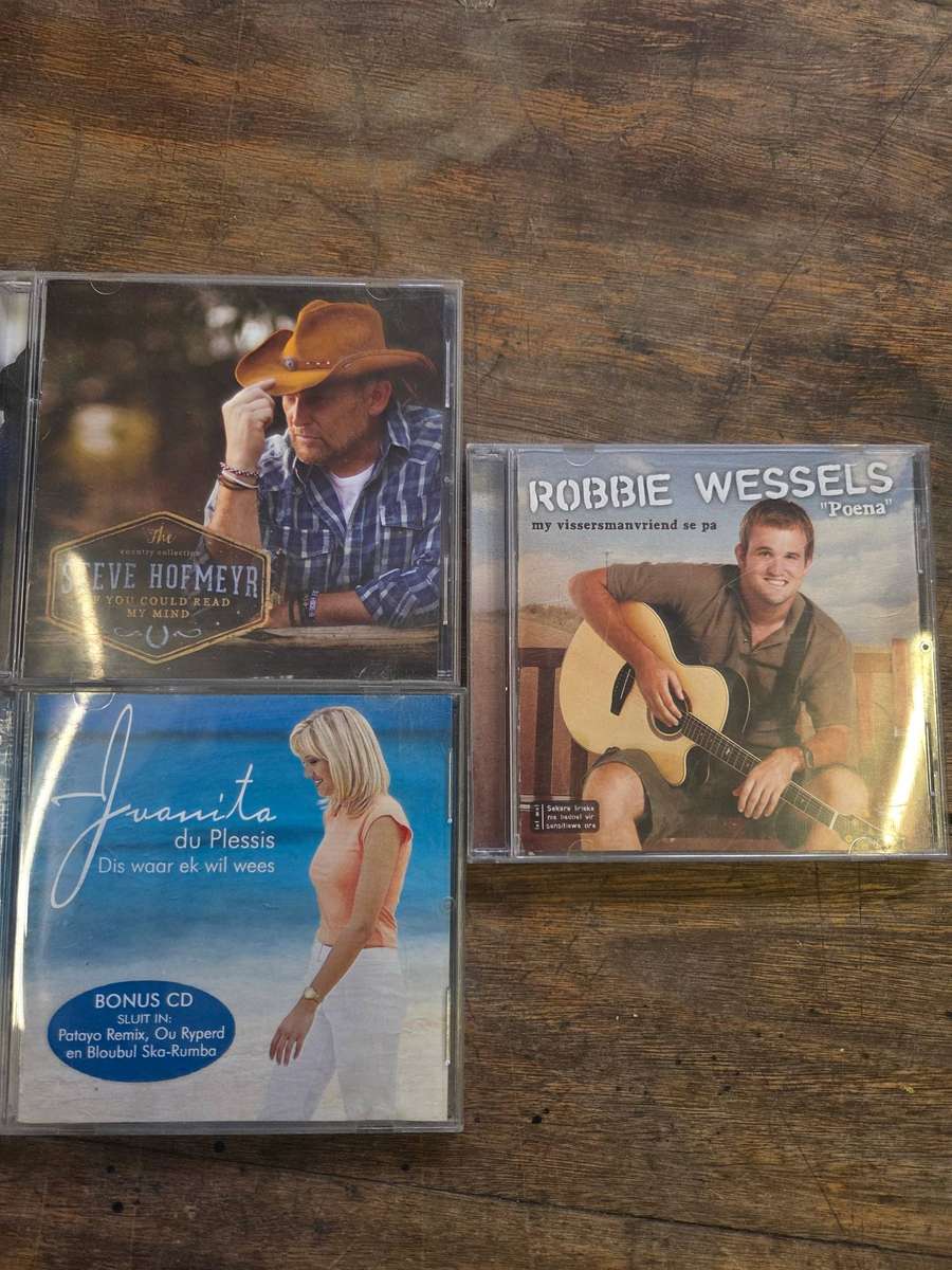 7 x CD's Incl, Dozi, Campbells, Juanita du Plessis, Steve Hofmeyer, Robbie Wessels, etc.