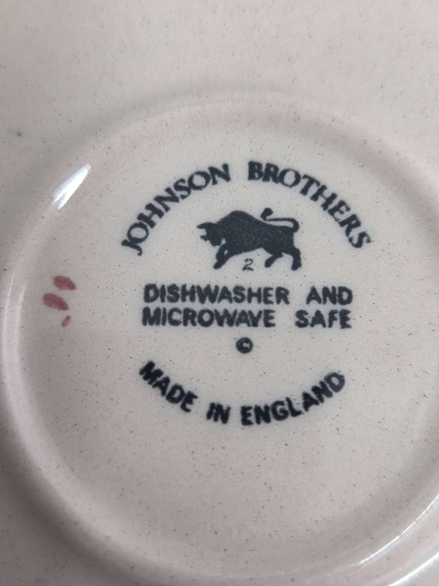 Vintage Johnson Brothers duo - Cup and Saucer with Delft like detail Made in England