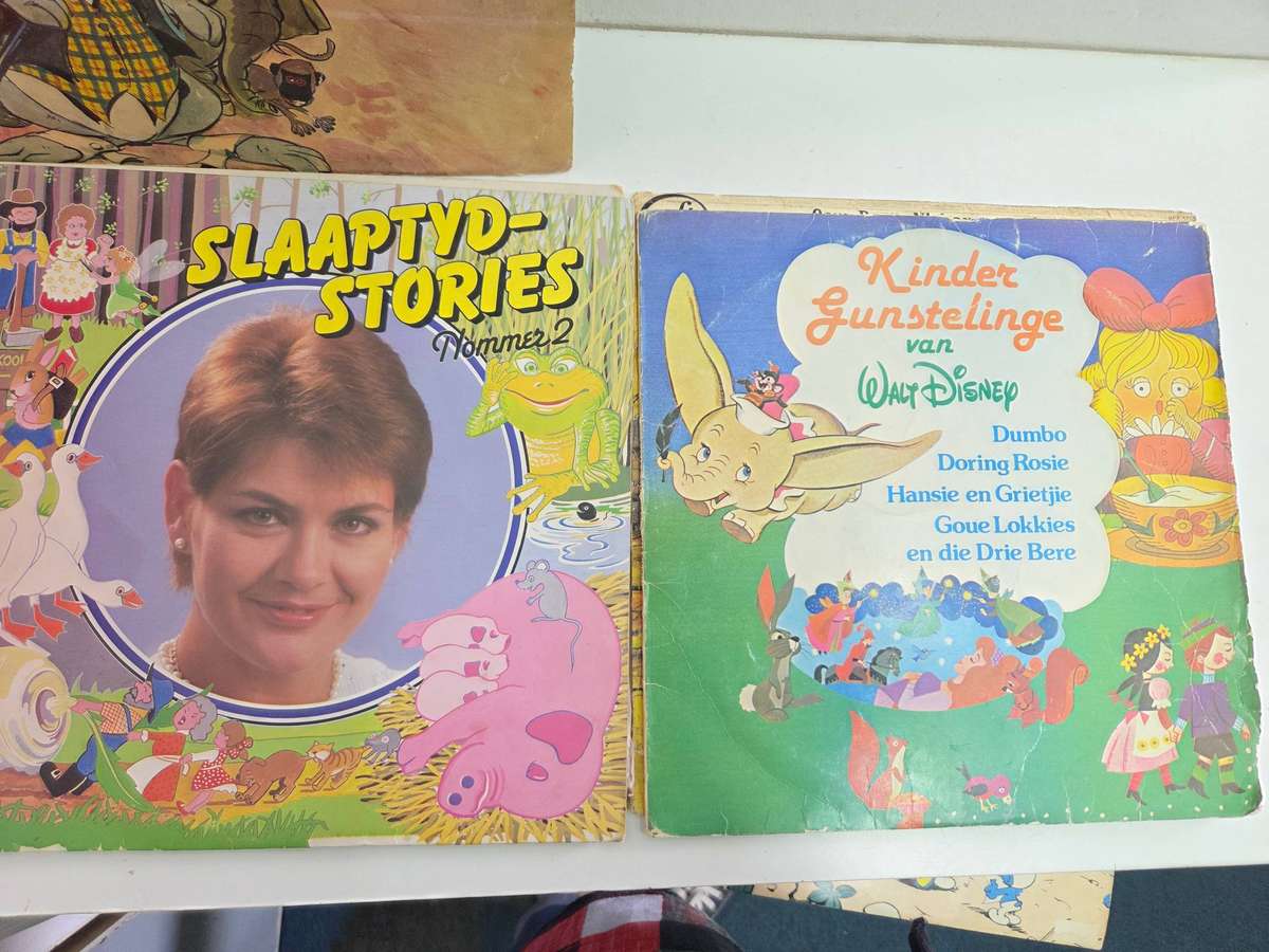 6 x Vintage Children LP's incl, Liewe Heksie, Jakkals en Wolfstories, Vir die Kleinspan, etc.