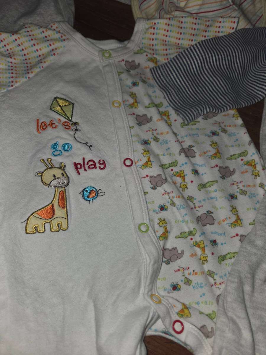 6 x Baby Boy Clothes - New Born up to 3 months