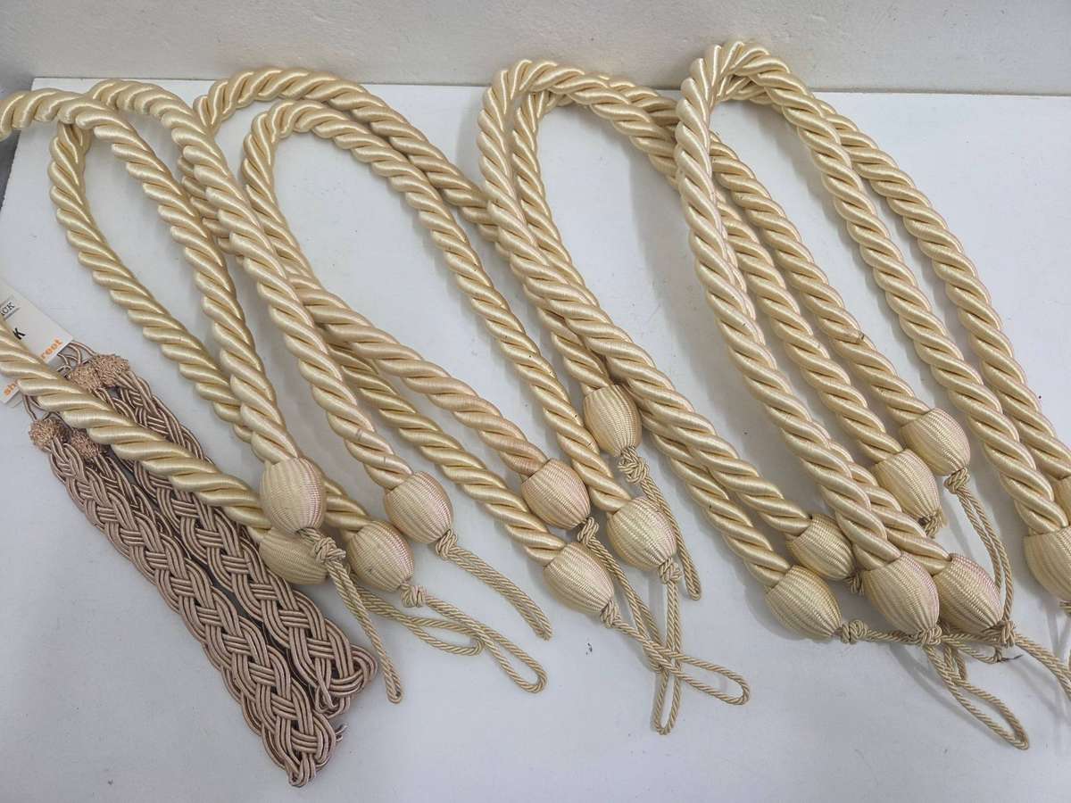 5 x Sets of Rope tie backs Practically new