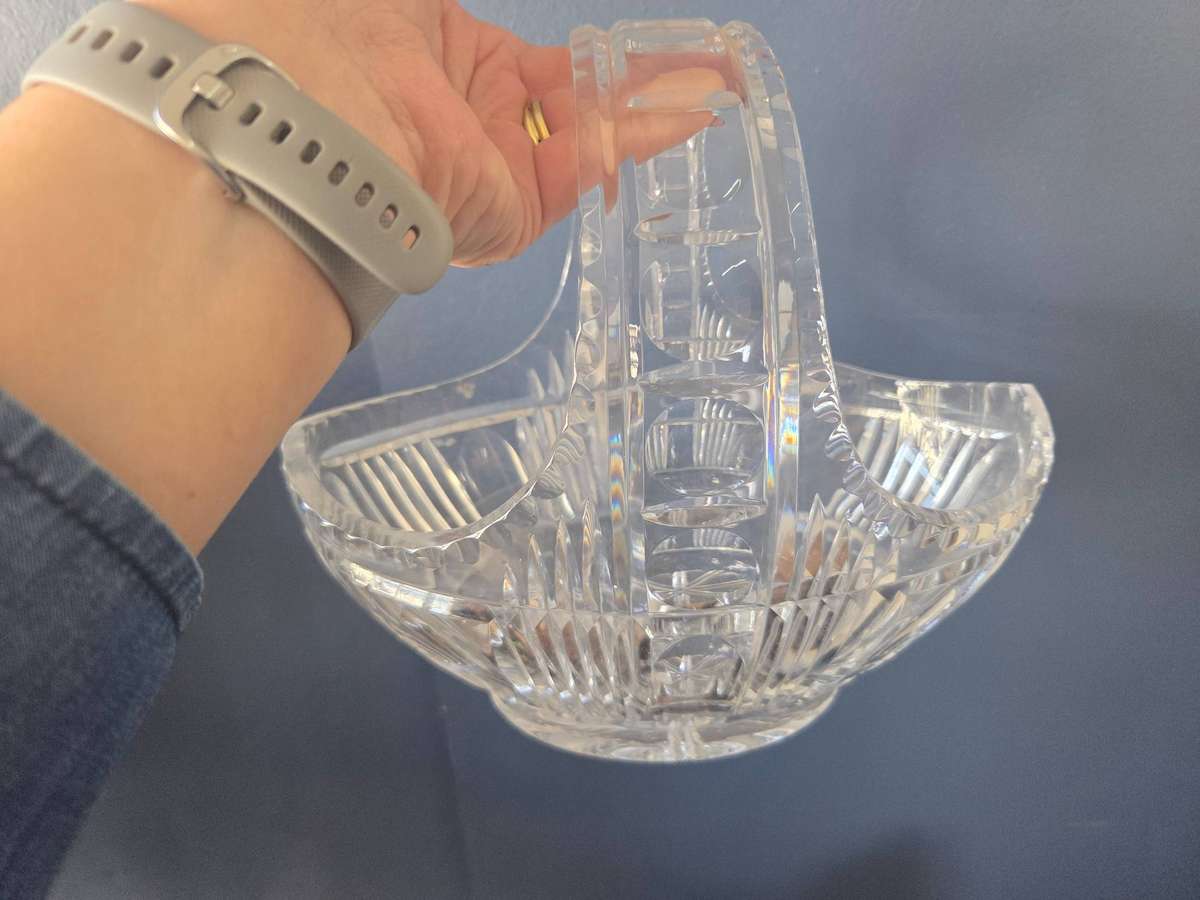 Beautiful Large heavy cut glass basket