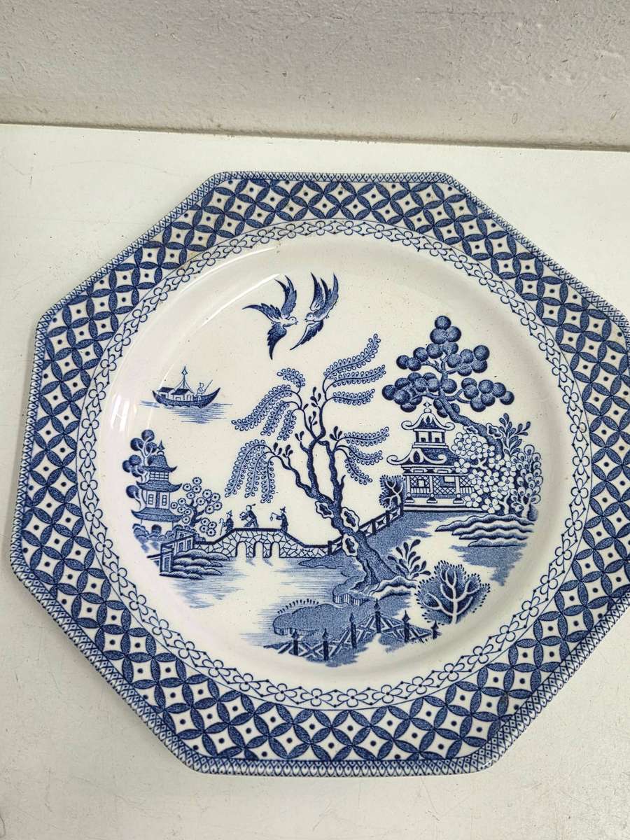 Large Vintage J&G Meakin Willow plate - Made in England Blue and white Diameter - 25cm