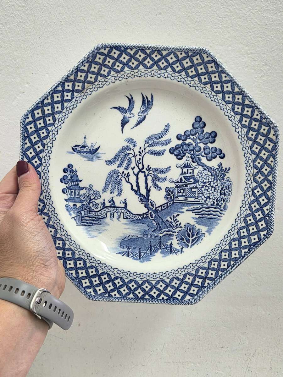 Large Vintage J&G Meakin Willow plate - Made in England Blue and white Diameter - 25cm