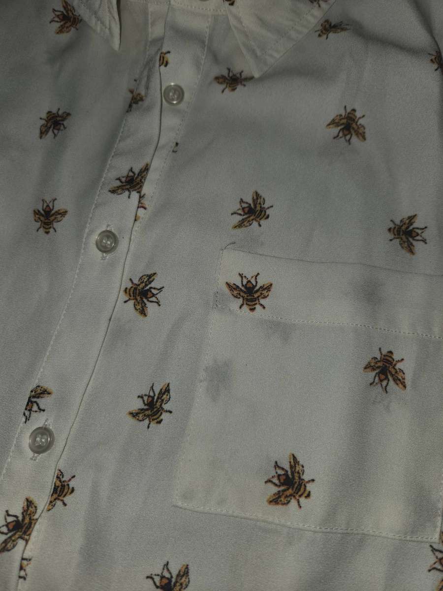 Rachel Roy Shirt with bee detail - Size XL