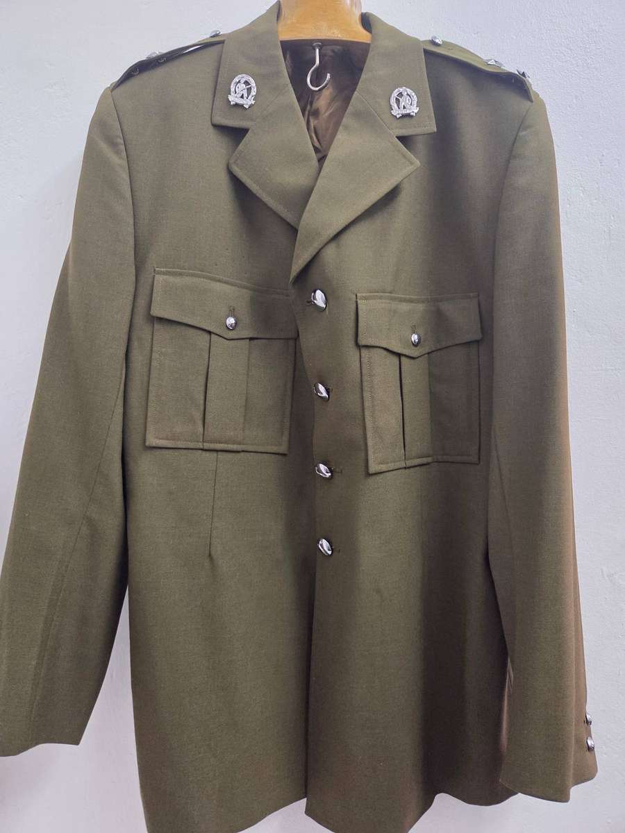 Vintage SANDF Infantry Step Out Jacket - 1977 - With badges - See pictures