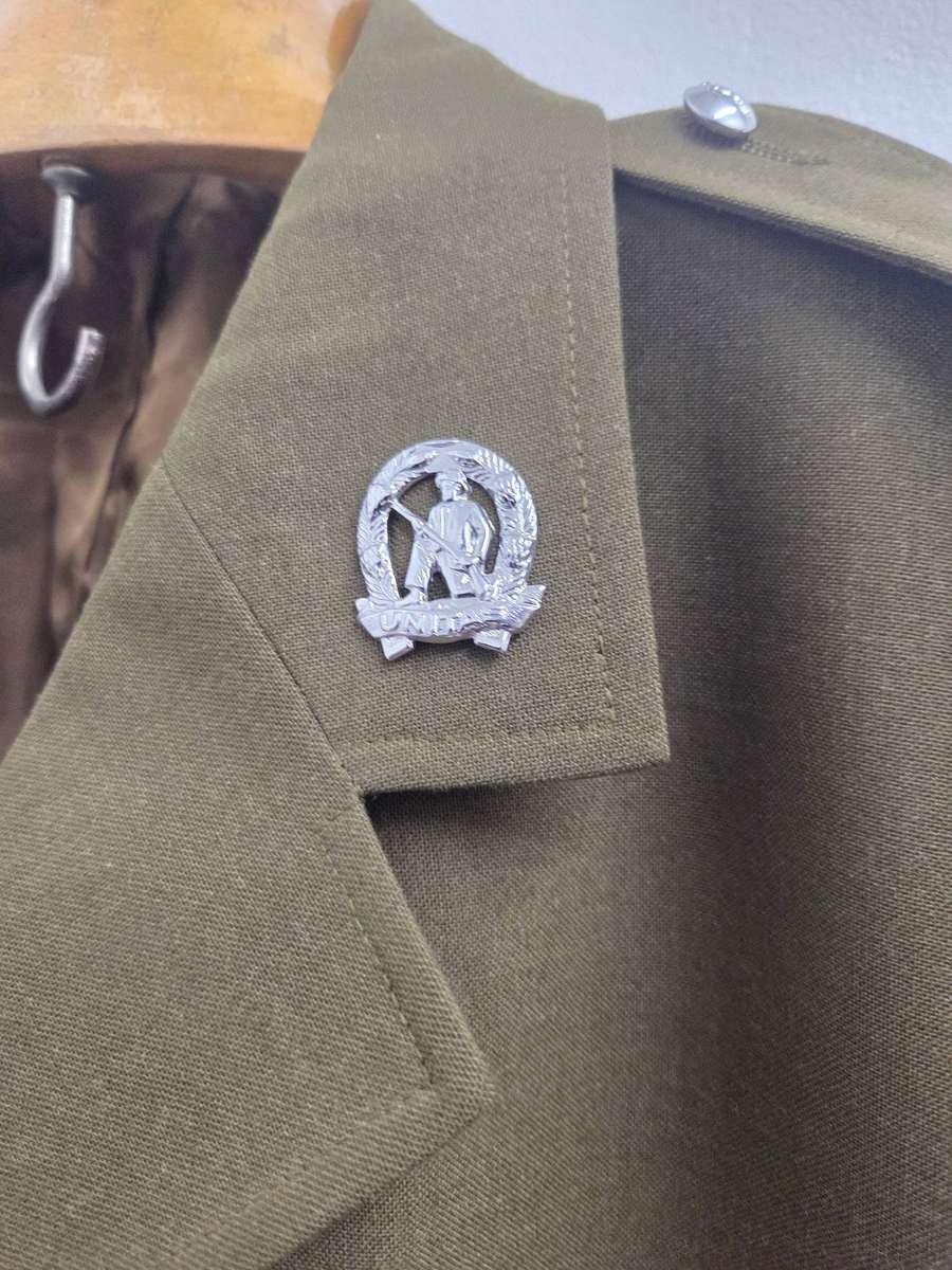 Vintage SANDF Infantry Step Out Jacket - 1977 - With badges - See pictures