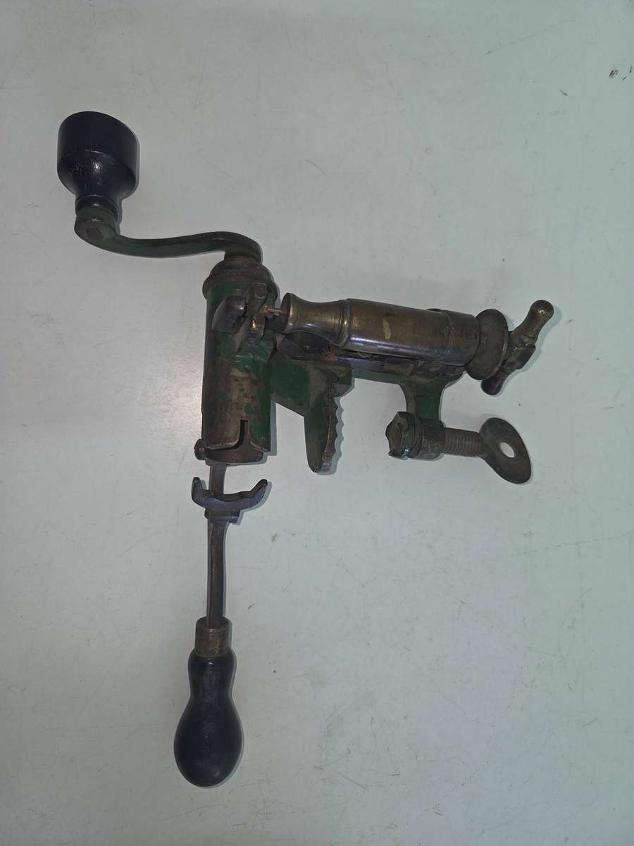 Antique shotgun shell reloader - Rare Find - Steel and Brass Shotgun reloader