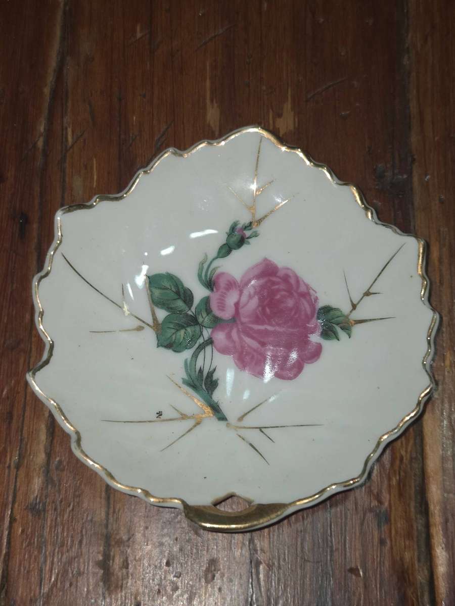 Small Vintage Porcelain Pin Dish with Gold detail