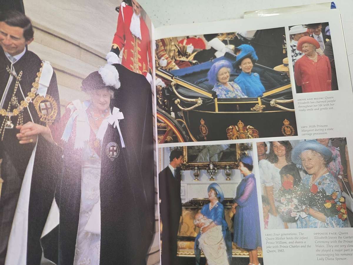 The Royal Family Album - Helen Digby