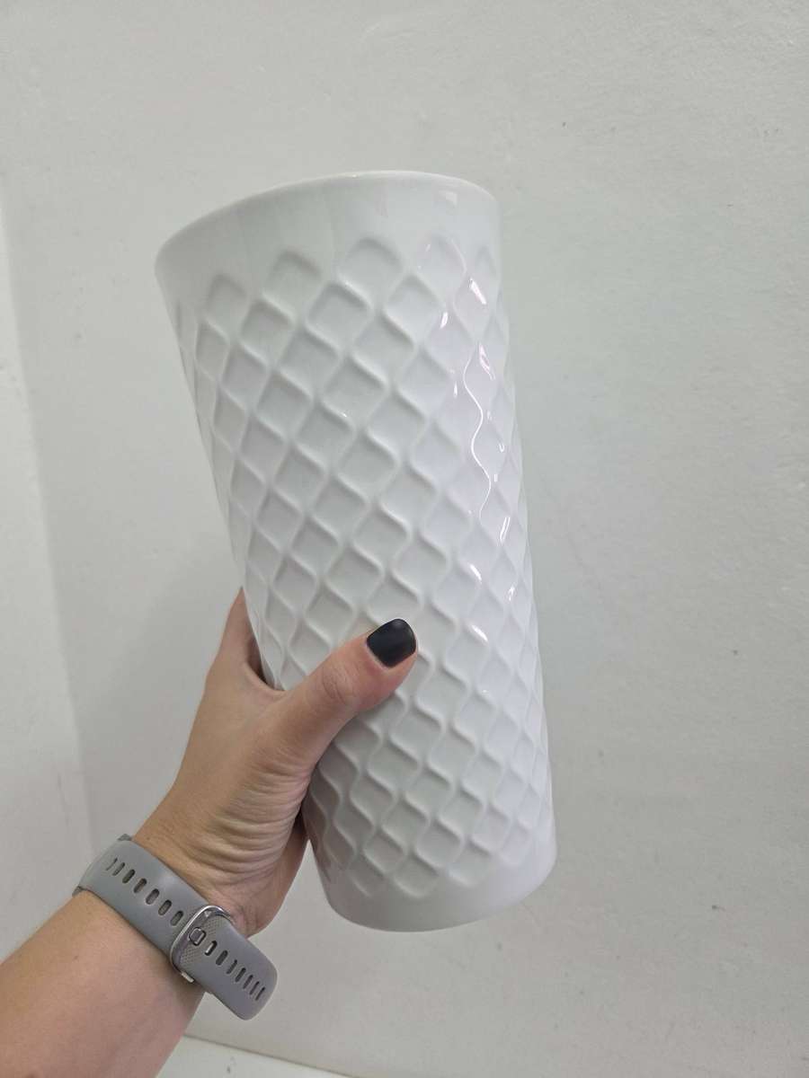 Large white Hutschenreuther Vase - Germany