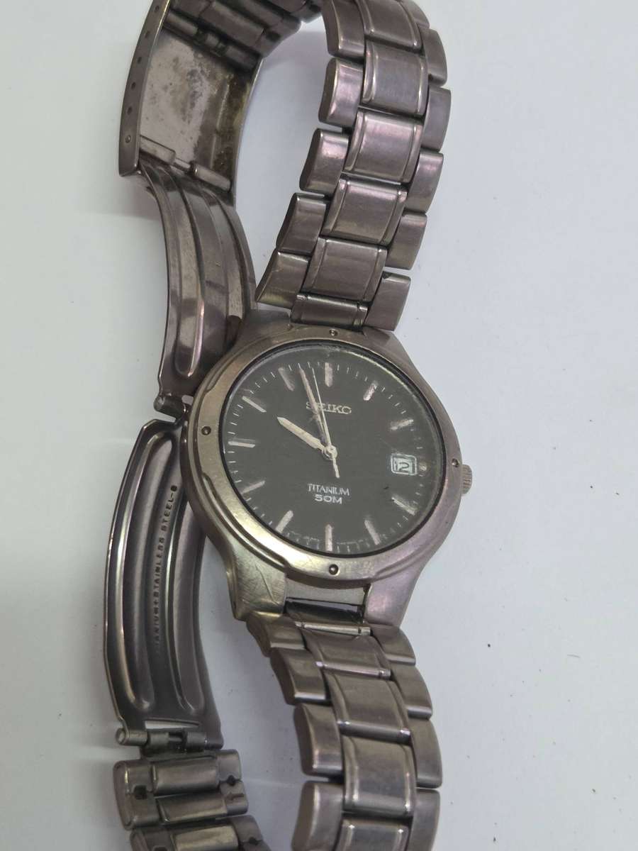 Vintage Seiko 50M Titanium Watch
