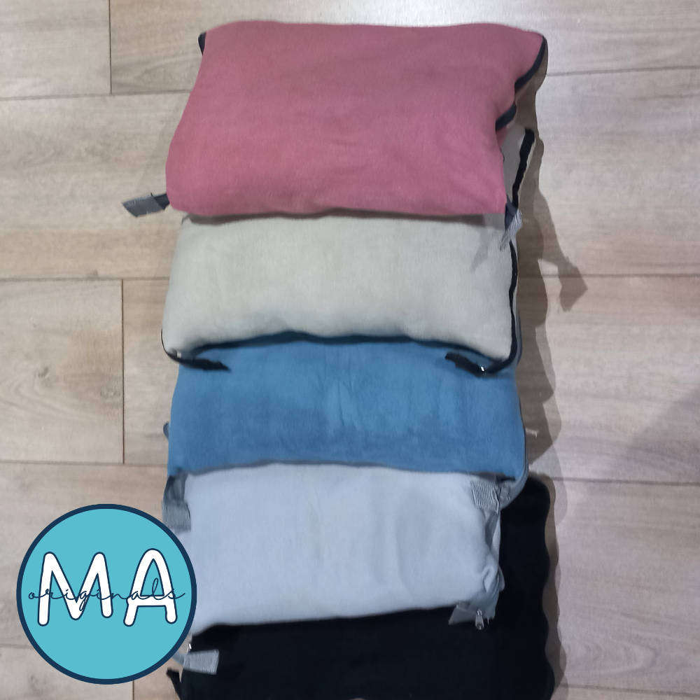 Fold-up Blanket | Great Gift | Handmade | Warm and Cosy | Large Size - Grey