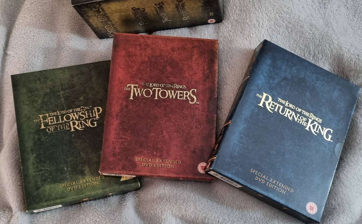 DVD: Lord of The Rings Trilogy Special Extended 12 DVD Edition