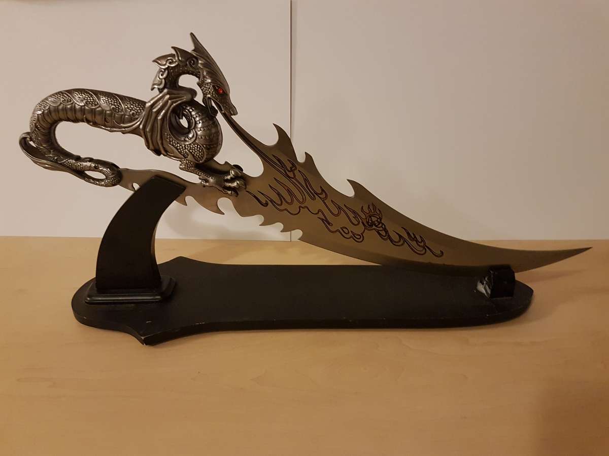 Fantasy Dragon Dagger with Stand - Skyrim Dagger of Alduin from the video game The Elder Scrolls