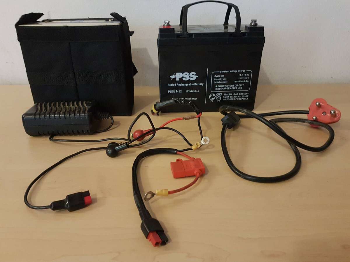 Electric Golf Trolley + 2 x Deep Cycle Batteries + Charger + Cables (Collection / Book Own Courier)