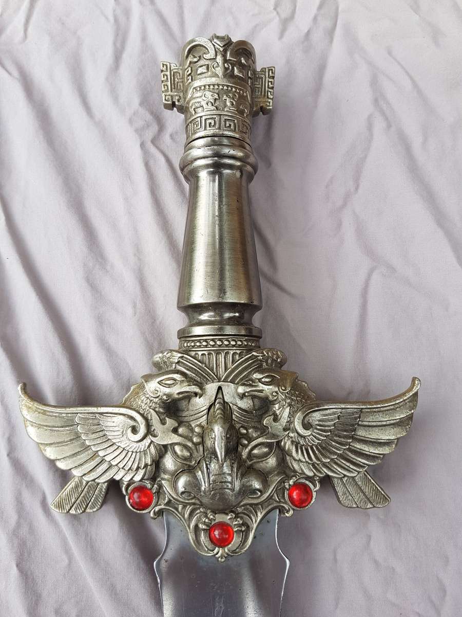 Lot of Fantasy Swords (Longest 69 cm)