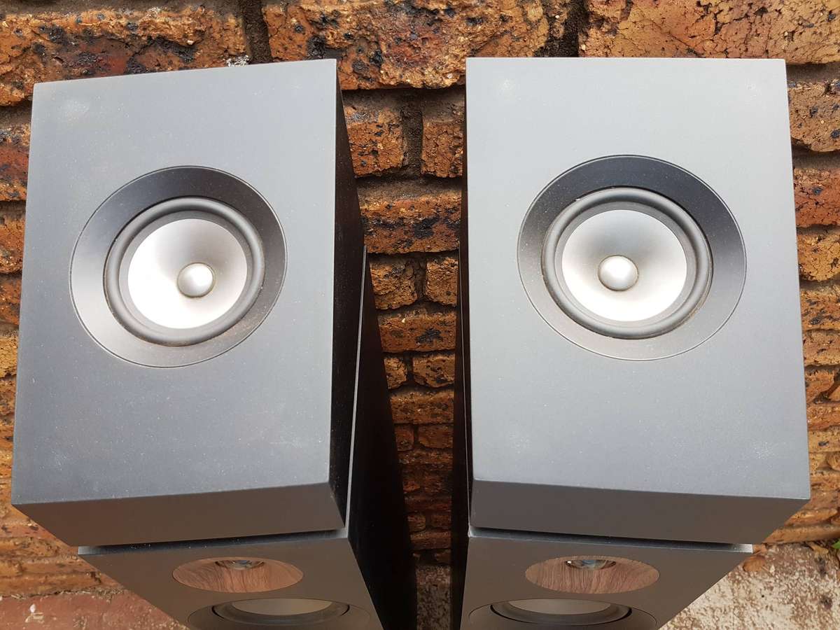 Jamo S 809 Floorstanding 150 Watt Speakers With S8 ATM Dolby Atmos in Original Boxes (Like New)