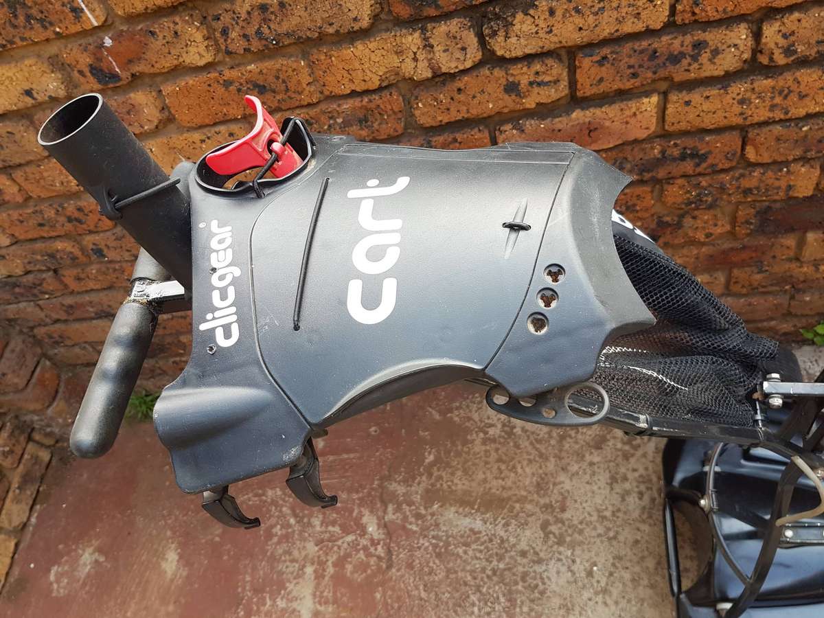 Electric Golf Trolley + 2 x Deep Cycle Batteries + Charger + Cables (Collection / Book Own Courier)