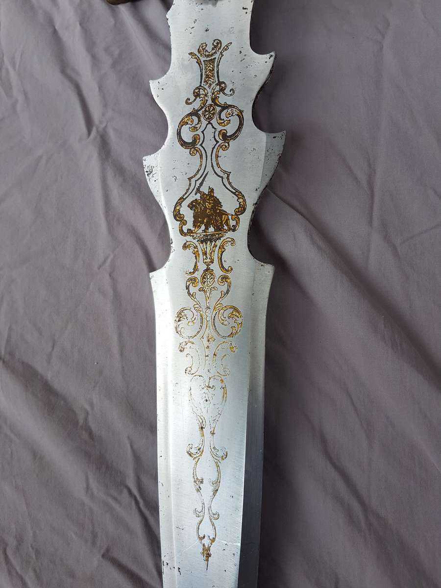 Lot of Fantasy Swords (Longest 69 cm)