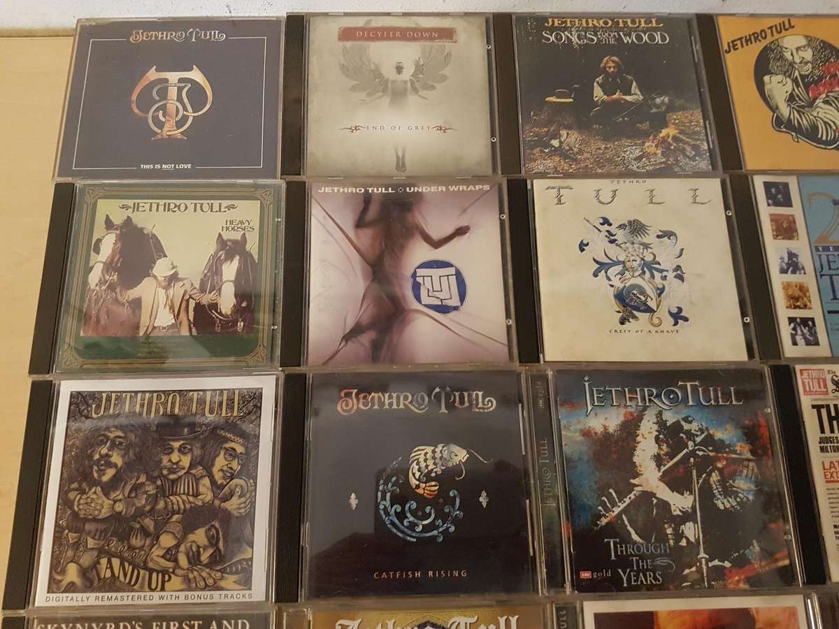 Rock CD Collection Megadeth, Metallica, Kiss, Jethro Tull (60 cd's)